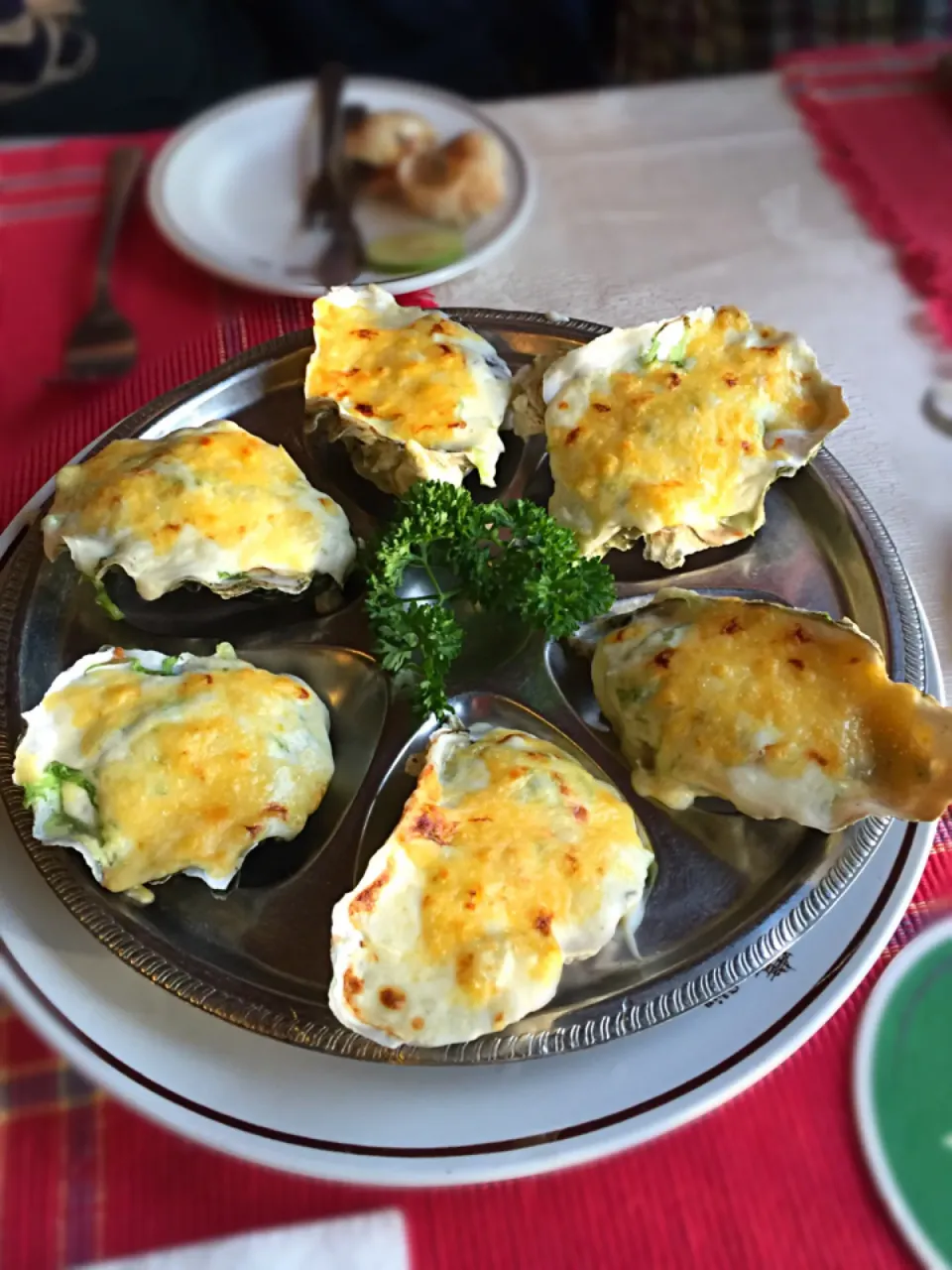 Snapdishの料理写真:Oyster Rockefeller|Yoku kuu kyaku daさん