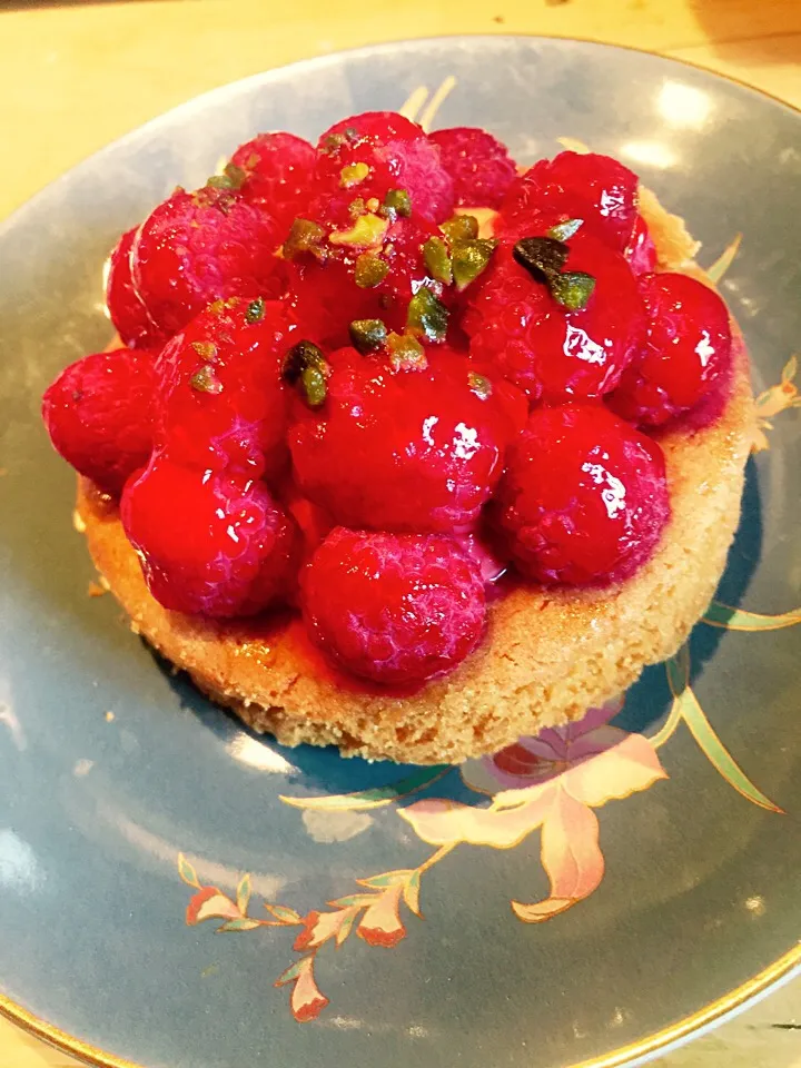 Snapdishの料理写真:Raspberry tart|Generaalさん