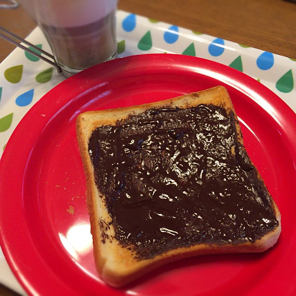 Snapdishの料理写真:チョコクリームトースト カフェラテ スイカ|さるさん