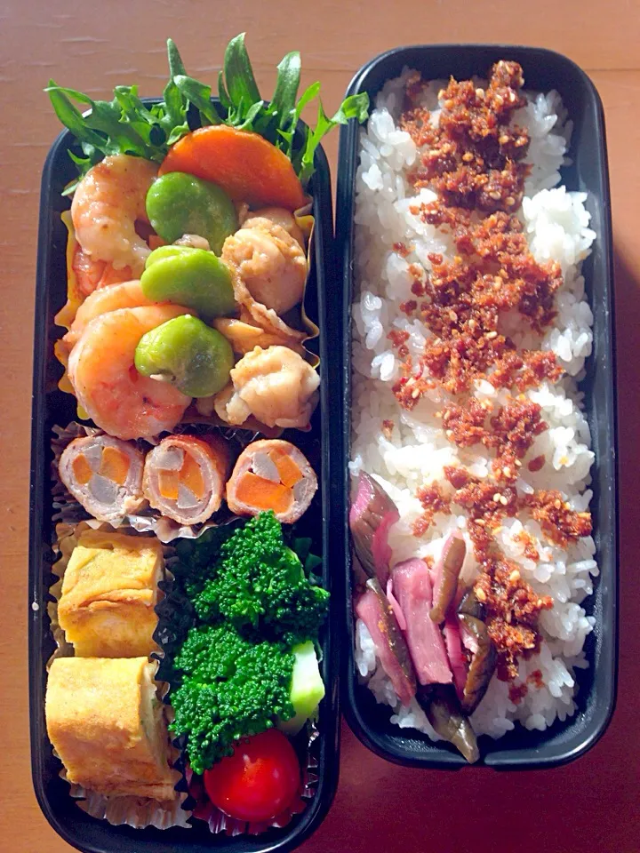 息子弁当20日目！職場の後輩ちゃんからのお土産(^^)鯖のへしこそぼろのっけご飯(^^)|じゅんけさん