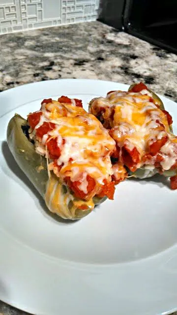 My Aunt's #Vegetarian Stuffed Peppers #Dinner #Main dish #Vegetable #Healthy 😊 😊 😊|Alisha GodsglamGirl Matthewsさん