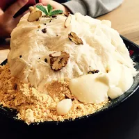 Snapdishの料理写真:#bingsoo #injeolmi #perfectforsummer|iluvfoodさん