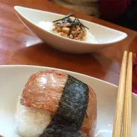 スパムおにぎりとチャーシュー丼*\(^o^)/*|nanaminoriさん