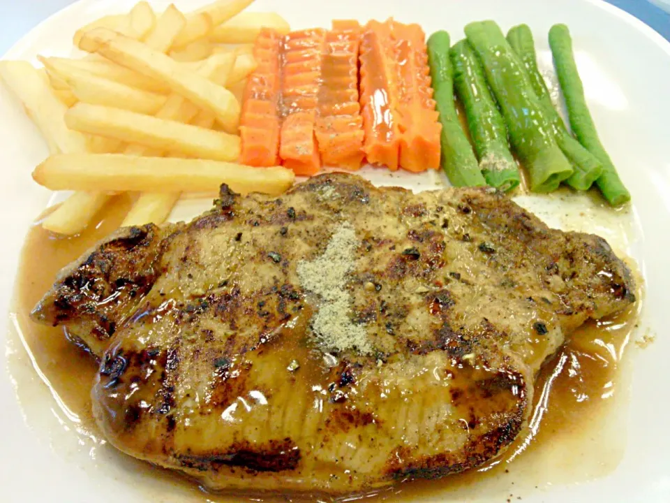 Pork loin Steak © √√√|🌼 Pooja's Kitchenette 🌼さん