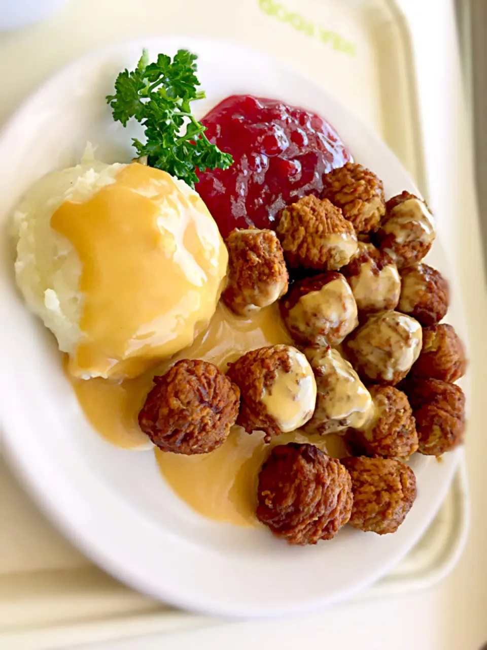 Snapdishの料理写真:Swedish meatballs from Ikea|robさん