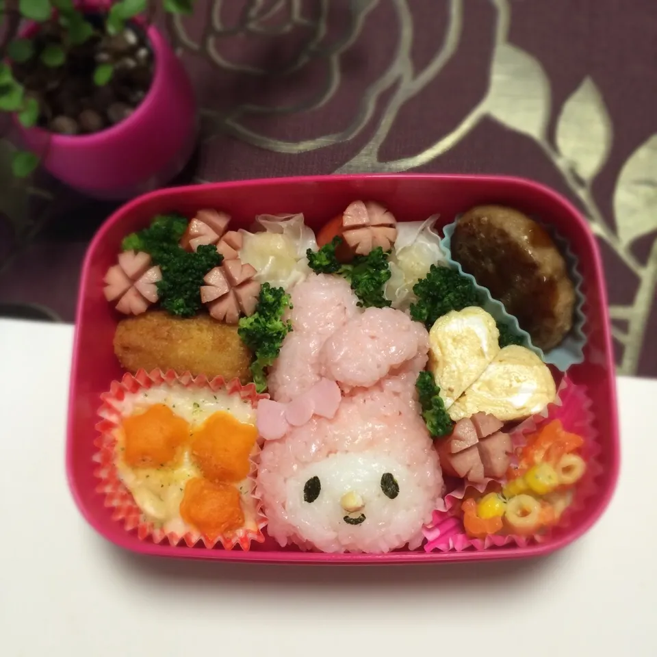 Snapdishの料理写真:キャラ弁☆マイメロ|ななさん