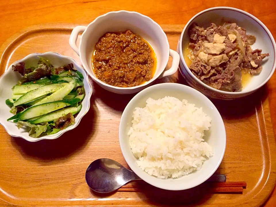 肉豆腐、挽肉カレー、グリーンサラダ|yuyusuzuさん