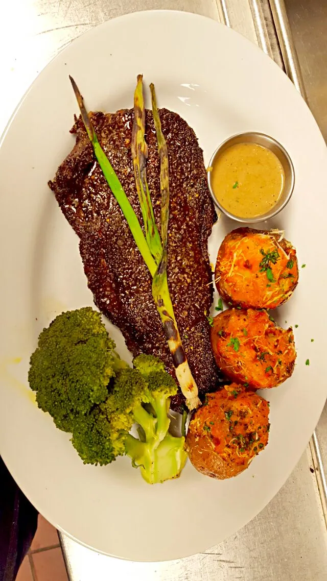 coffee encrusted ribeye steak,with trio twice bake potatoes  and a onion  coffee infused sour cream sauce|chef Charlesさん