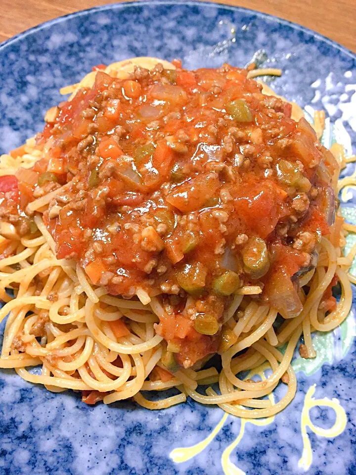 野菜たっぷり、ミートソースパスタ。|あおりんさん