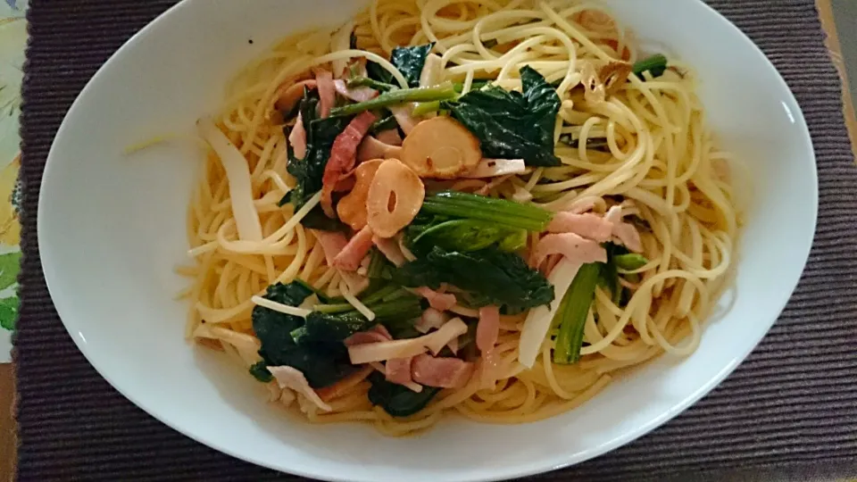ほうれん草とベーコンの和風パスタ|hilocoさん