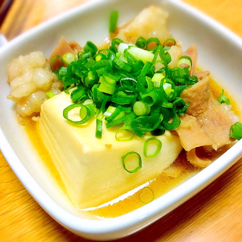 ホルモンと豆腐の煮物|スナフキンさん