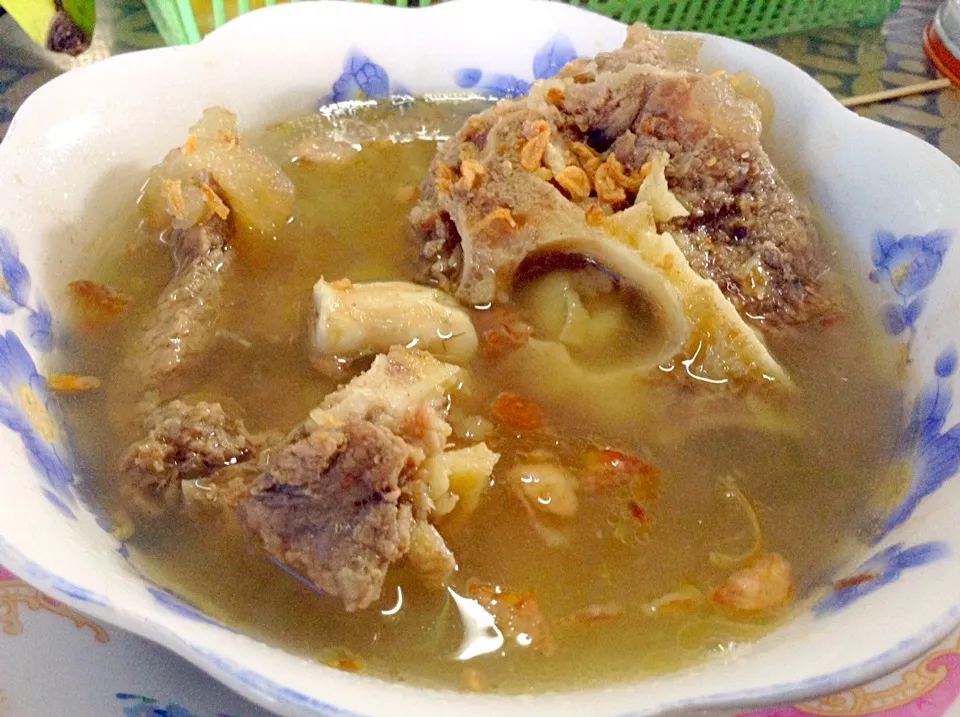 Sop Buntut|Bambang Budiono Tjioさん