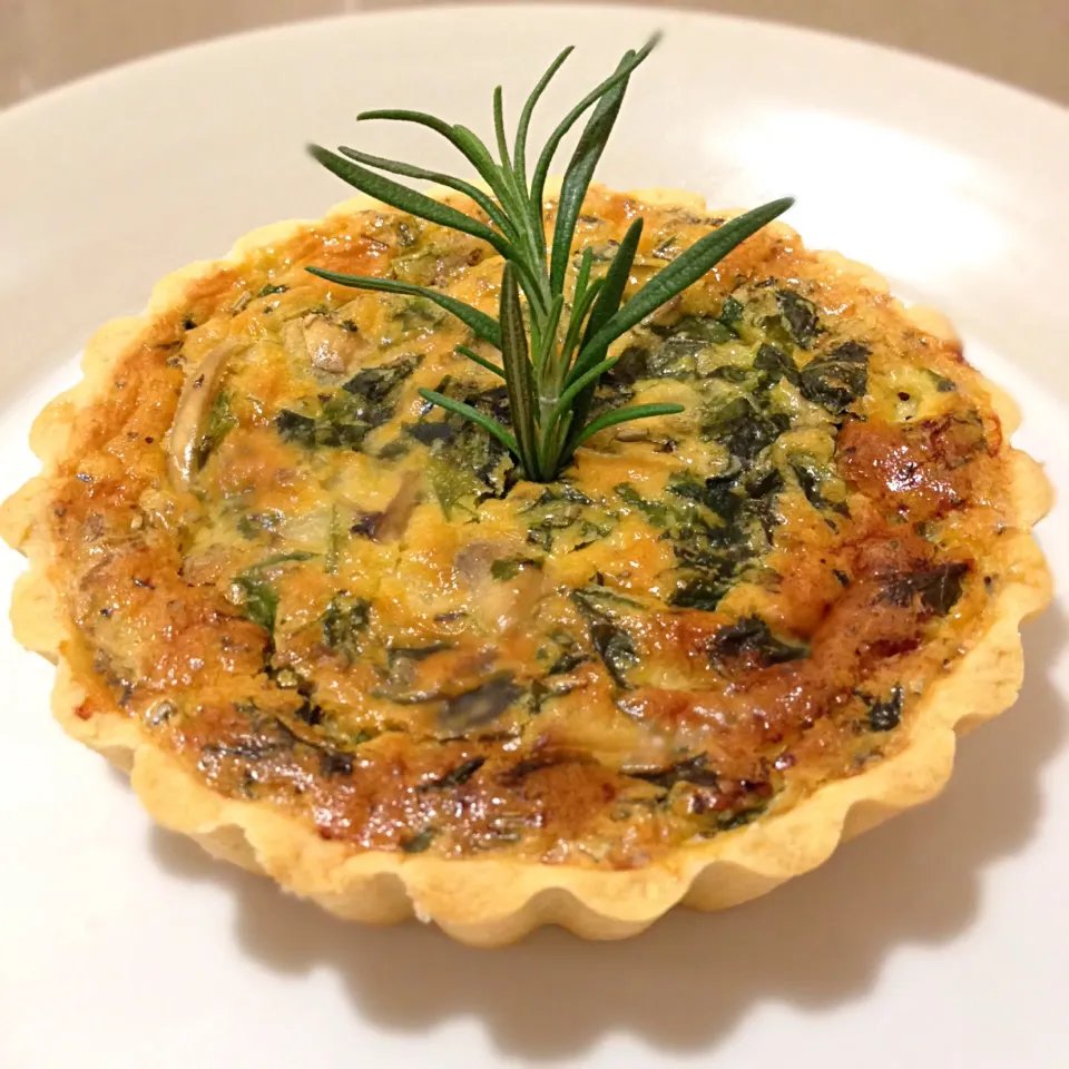 Spinach and Mushroom Quiche|Anna🍎さん