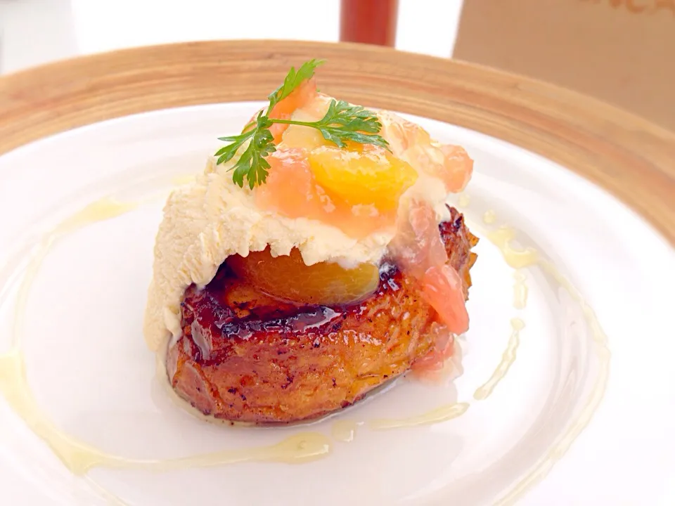 French Toast w/ Pink Grapefruit and Apricot|chan mitsuさん