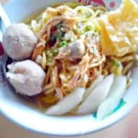 chicken noodle with meat ball|aisyahnaz yasminさん