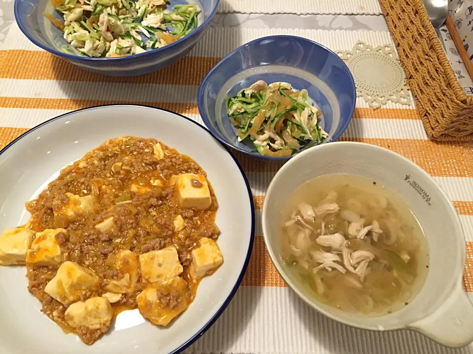 麻婆豆腐、中華クラゲときゅうりとささみの和えもの、ザーサイのスープ|fufufuさん