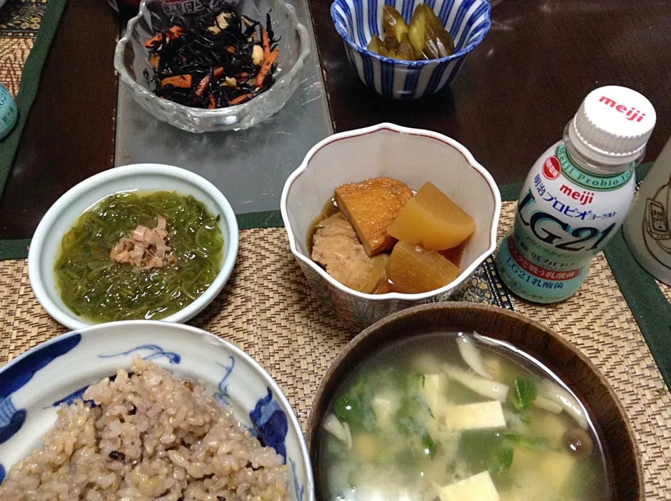 ブリ大根＆めかぶ＆豆腐の味噌汁|まぐろさん