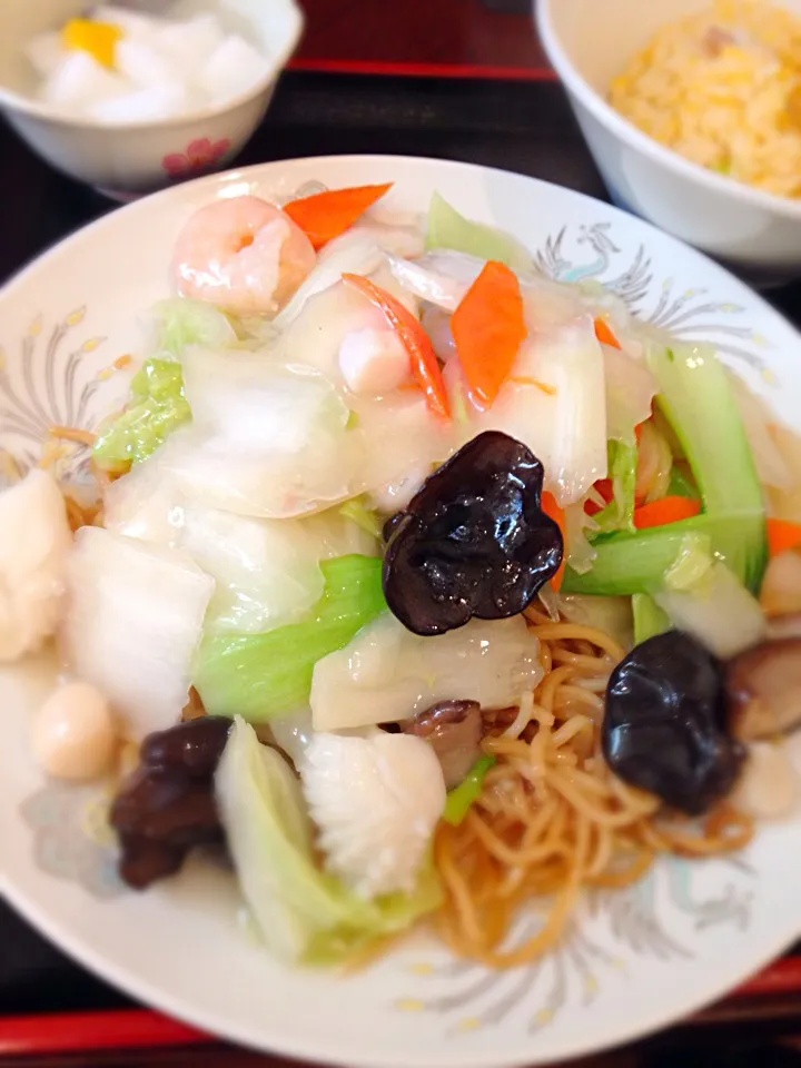 Snapdishの料理写真:海鮮焼きそば|石田尚之さん