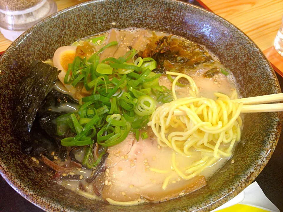 札幌で唯一の熊本風ラーメン火の国|pipioujiさん