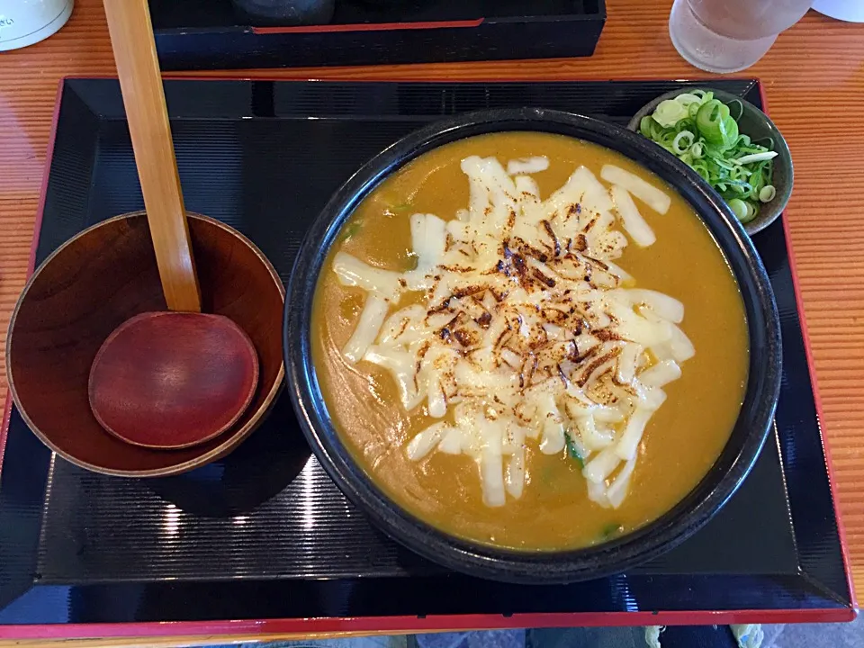 焼きチーズカレーうどん|あつしさん