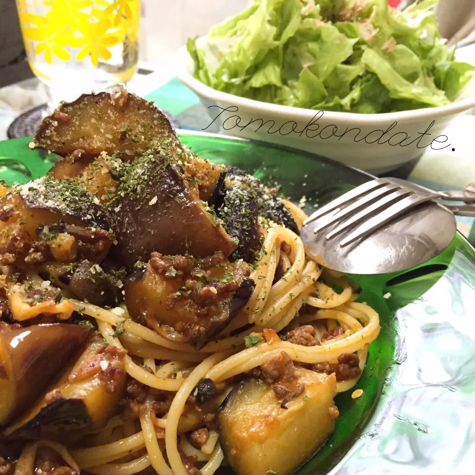 茄子と挽き肉のボロネーゼ風🍴♡|🇯🇵ともこちゃん。さん