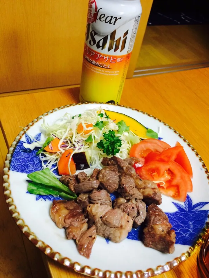 Snapdishの料理写真:beef & beer🍺|ジェフリー ルナさん