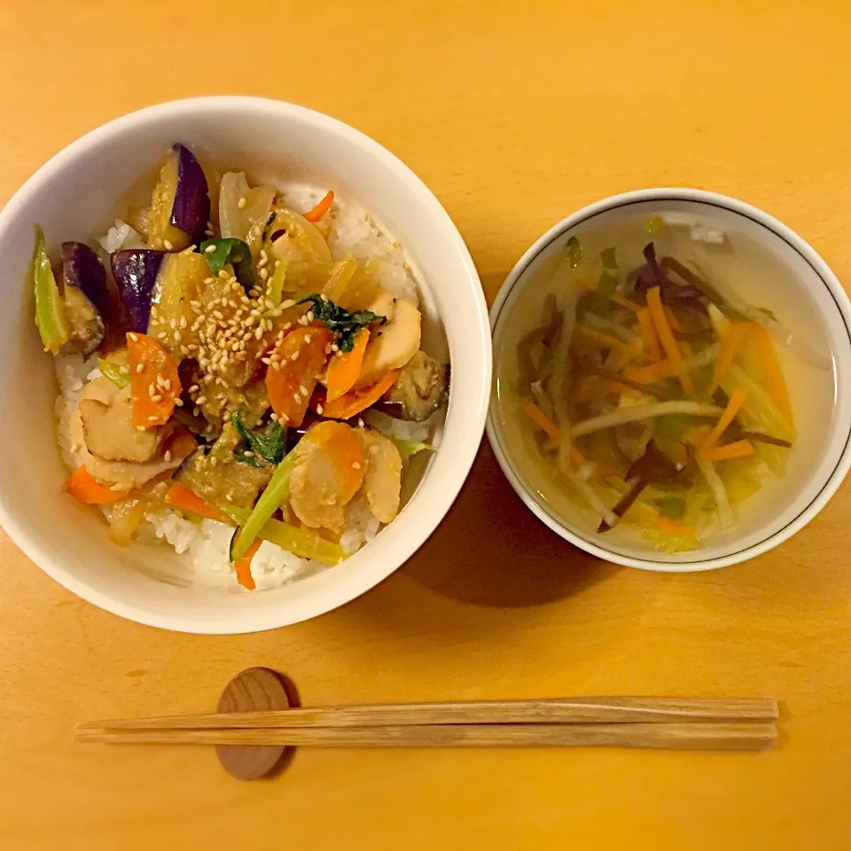 自家製鶏ハムでナスの味噌炒め&エスニック風スープ|mikochieさん