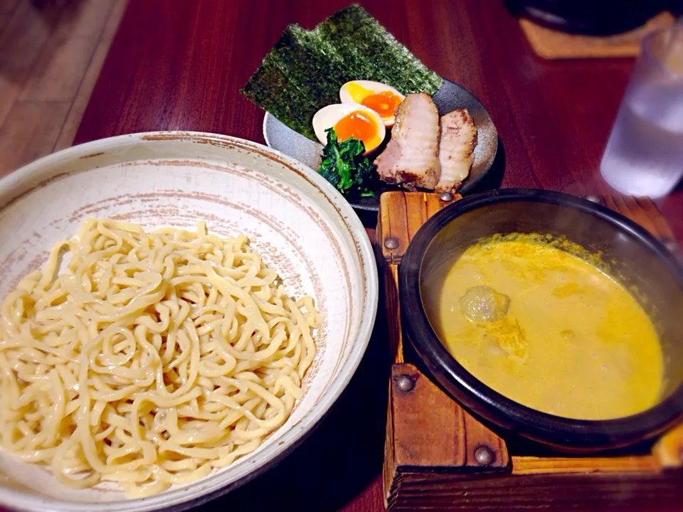 Snapdishの料理写真:特製カレーつけ麺|chan mitsuさん