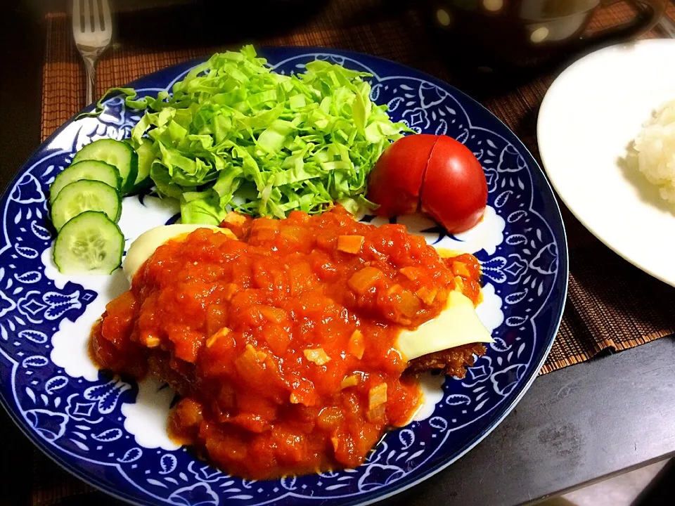 カツレツ♡とろ〜りチーズとトマトソースがけ|GourmandsCuisineさん