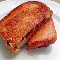 Bacon Jam Grill Cheese|Erin Bizzieさん