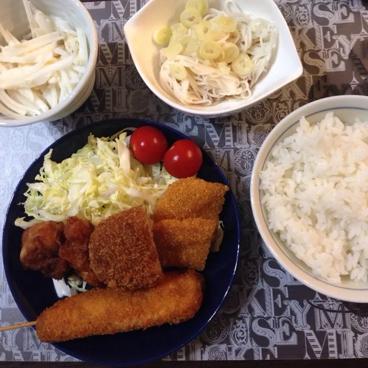 Snapdishの料理写真:串カツからあげコロッケはむかつ|kanaさん