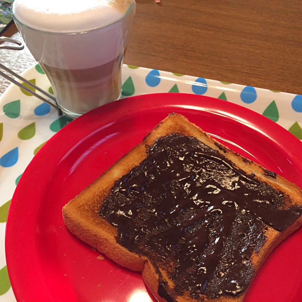 チョコクリームトースト カフェラテ 杏仁豆腐|さるさん