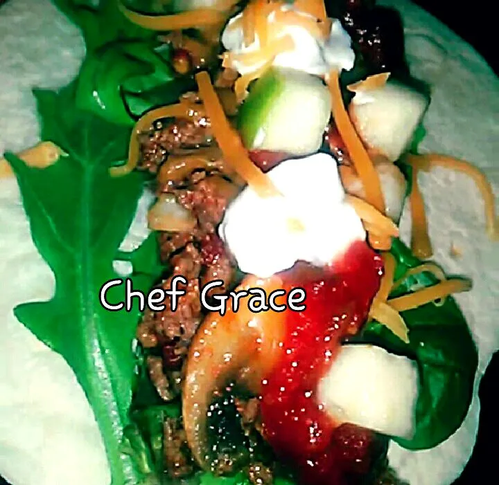 soft taco with ground beef tomatoes mushrooms spinach ...|graceさん