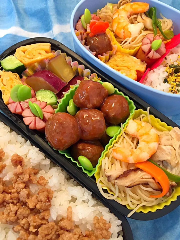 そぼろ弁当！ 焼きビーフン ミートボール さつまいも甘煮 ウィンナー 卵焼き|asamisaraさん