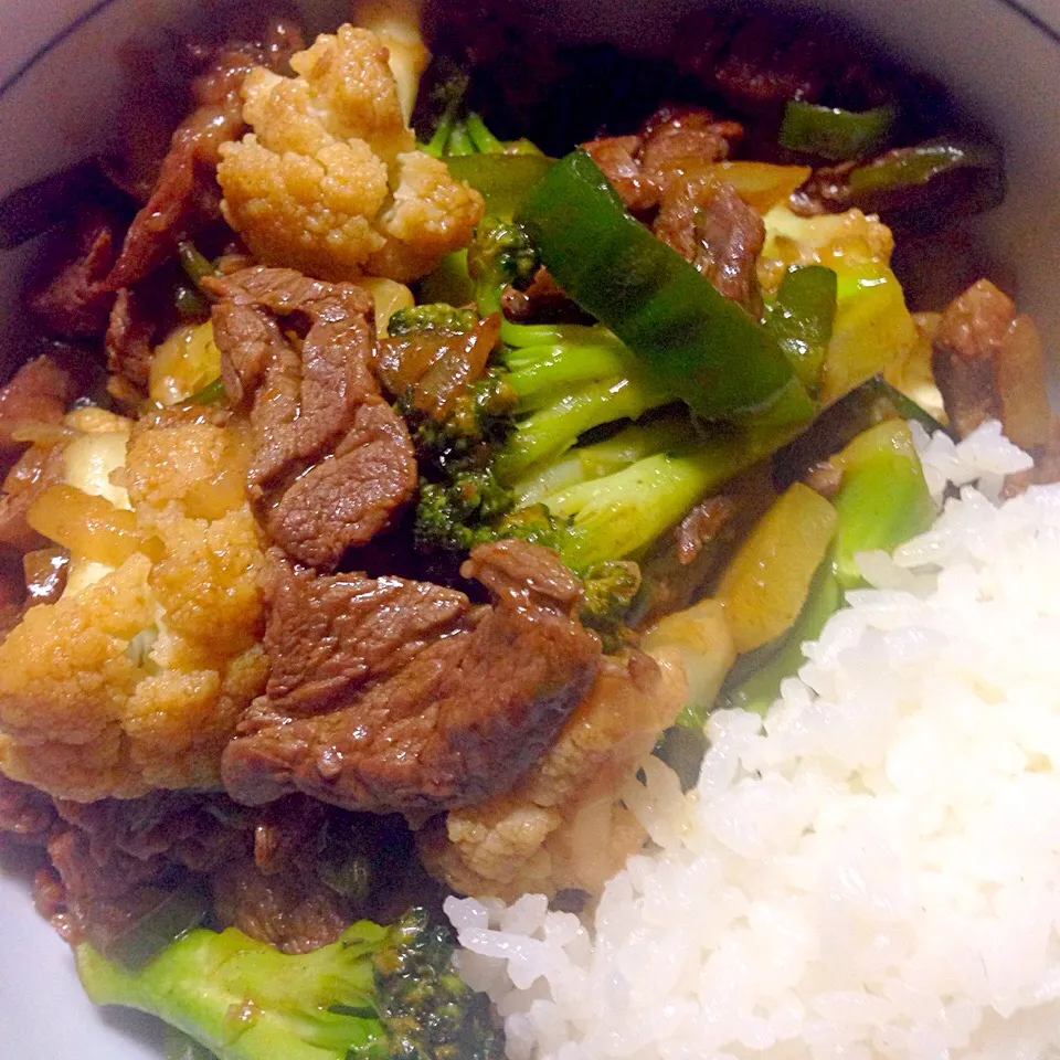 Beef & Veg Stirfry in  Black Bean Sauce|H3L1DAさん