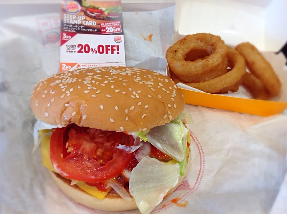 Snapdishの料理写真:久しぶりのバーガーキング🍔😋モチ❗️「ワッパーwith チーズ」|アライさんさん