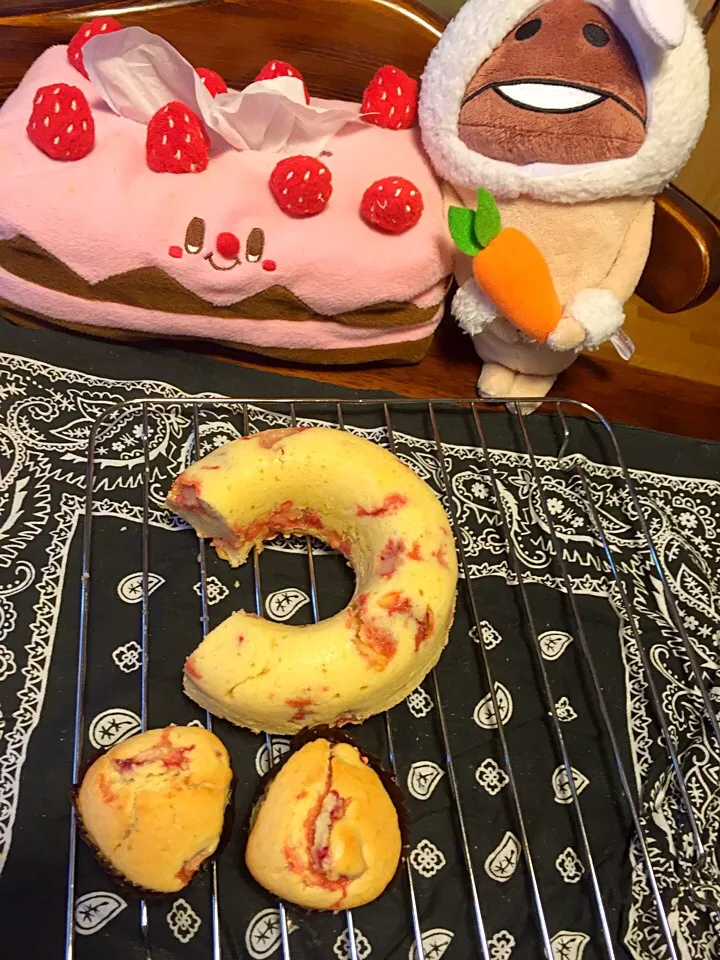 リーチさんの料理 フレッシュ苺のミルキーマフィン🍓|さくたえさん