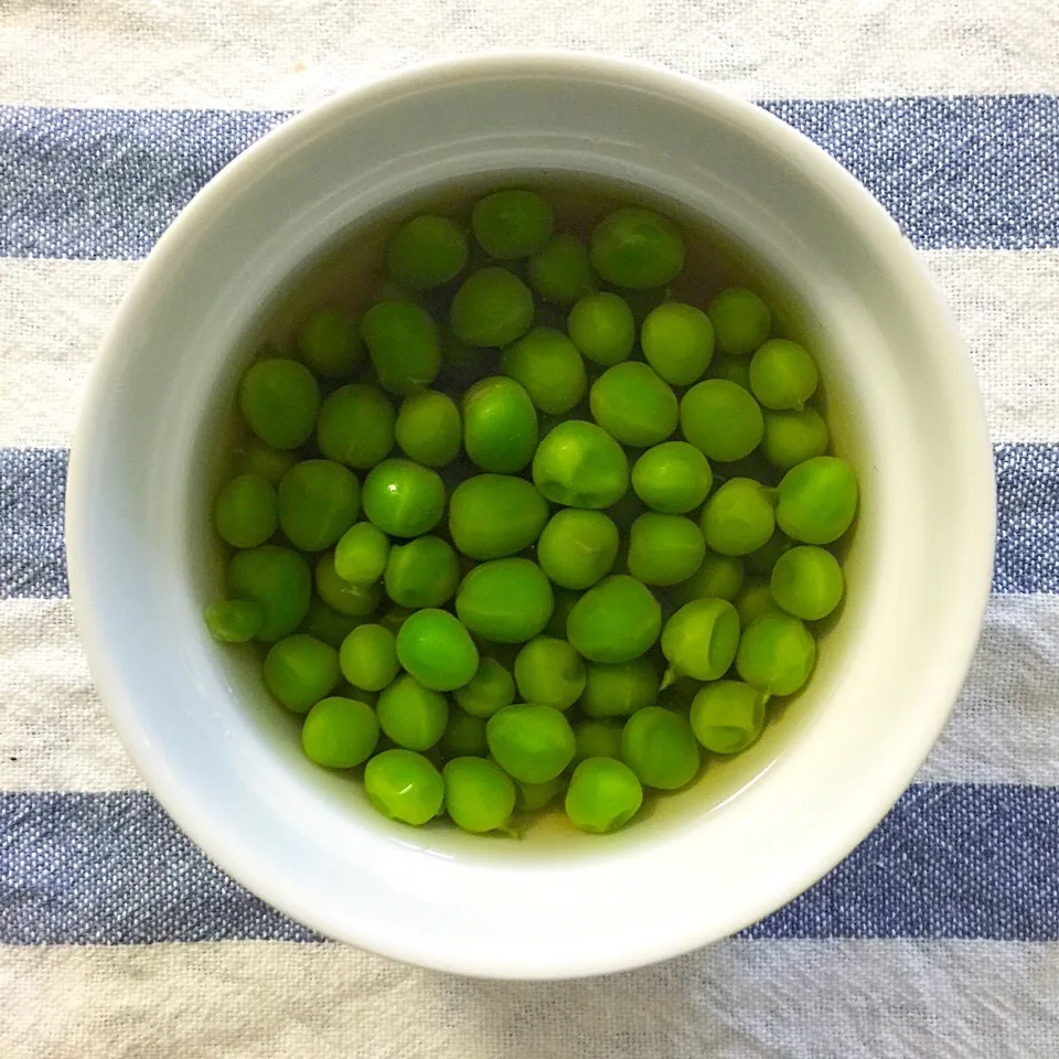 えんどう豆の翡翠煮|🌀さん