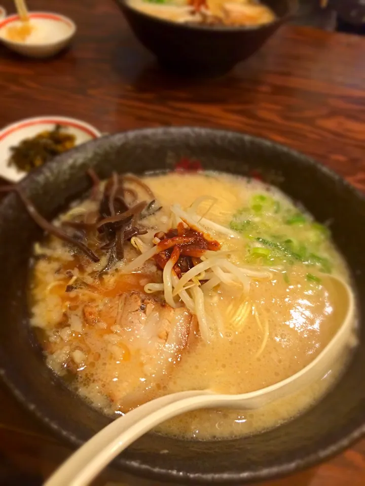 新宿小滝橋通り 龍の家 久留米ラーメン|Yuko Matai Imaokaさん