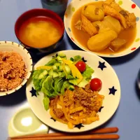 Snapdishの料理写真:チンジャオロースとおでん|na-yonさん