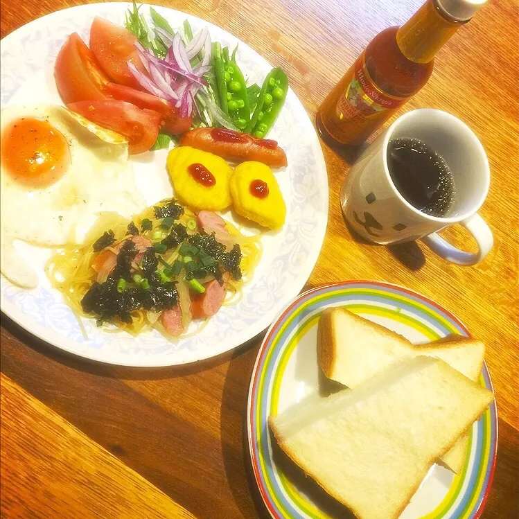 朝ごパン〜🍴|まんぞーさん