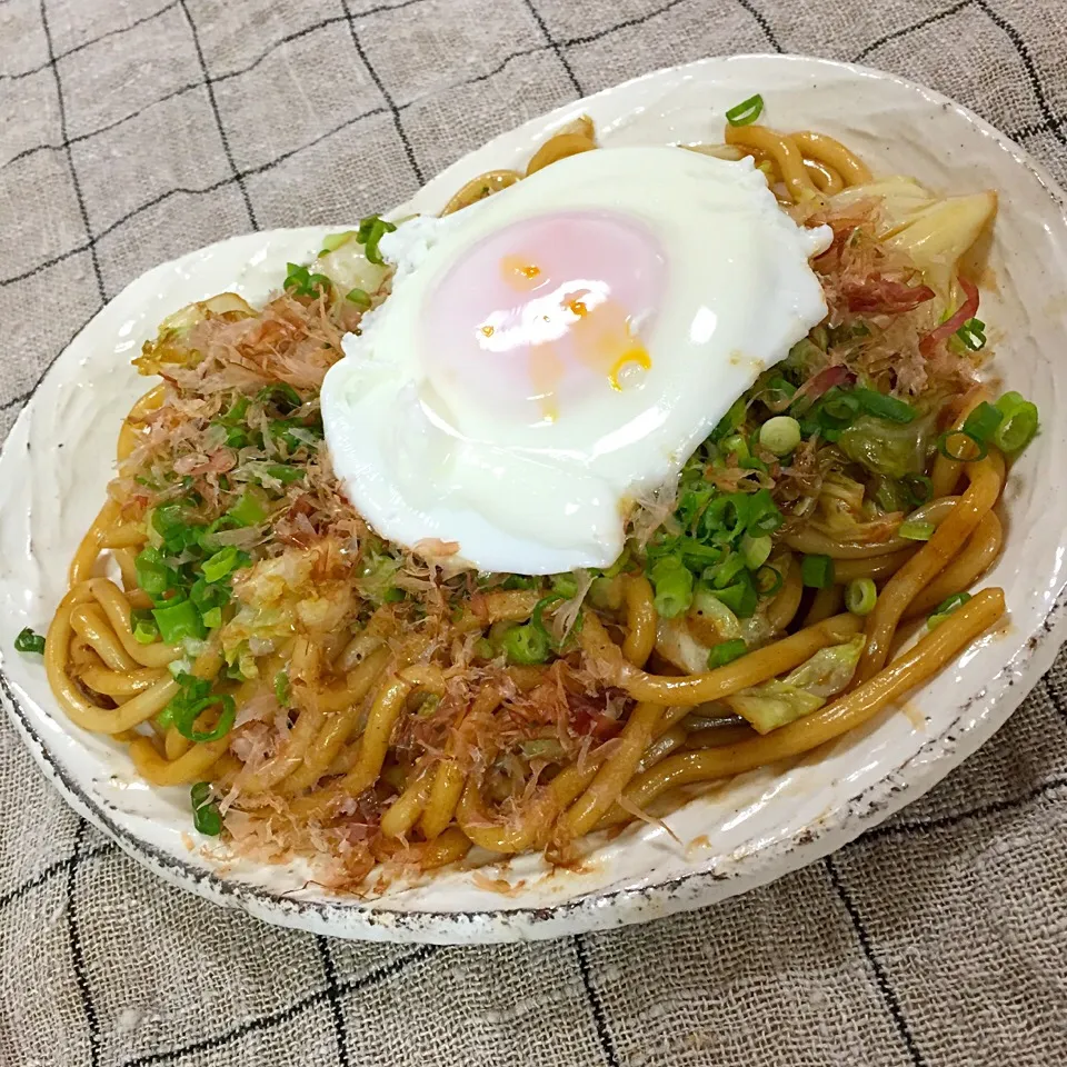 お昼は、焼うどん|アッツさん