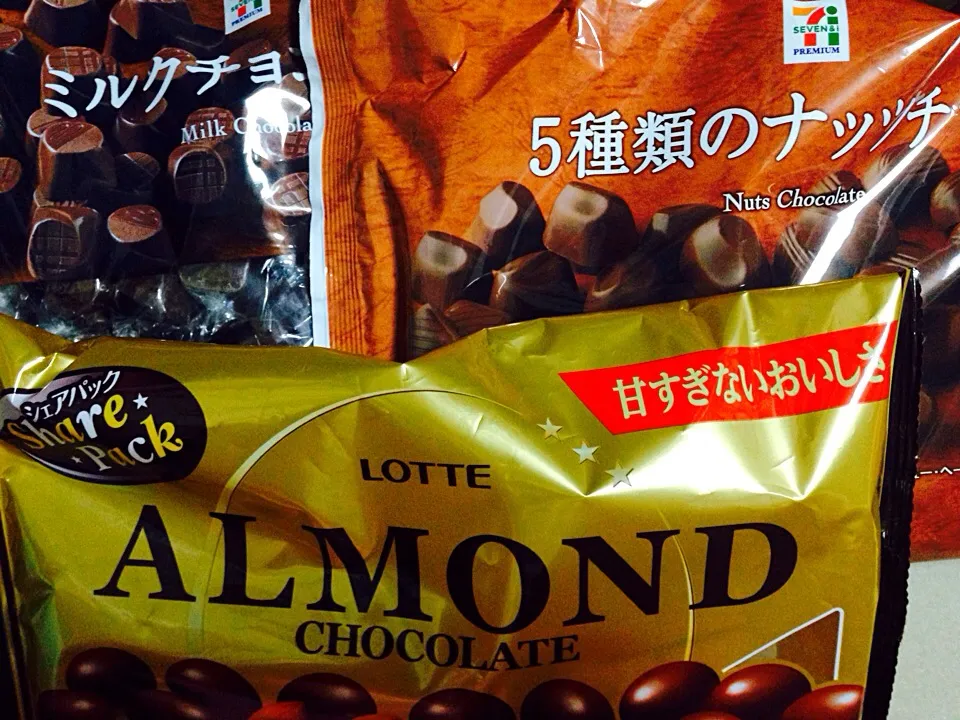 May 16/2015 .. Chocolates|Deana/Akinaさん