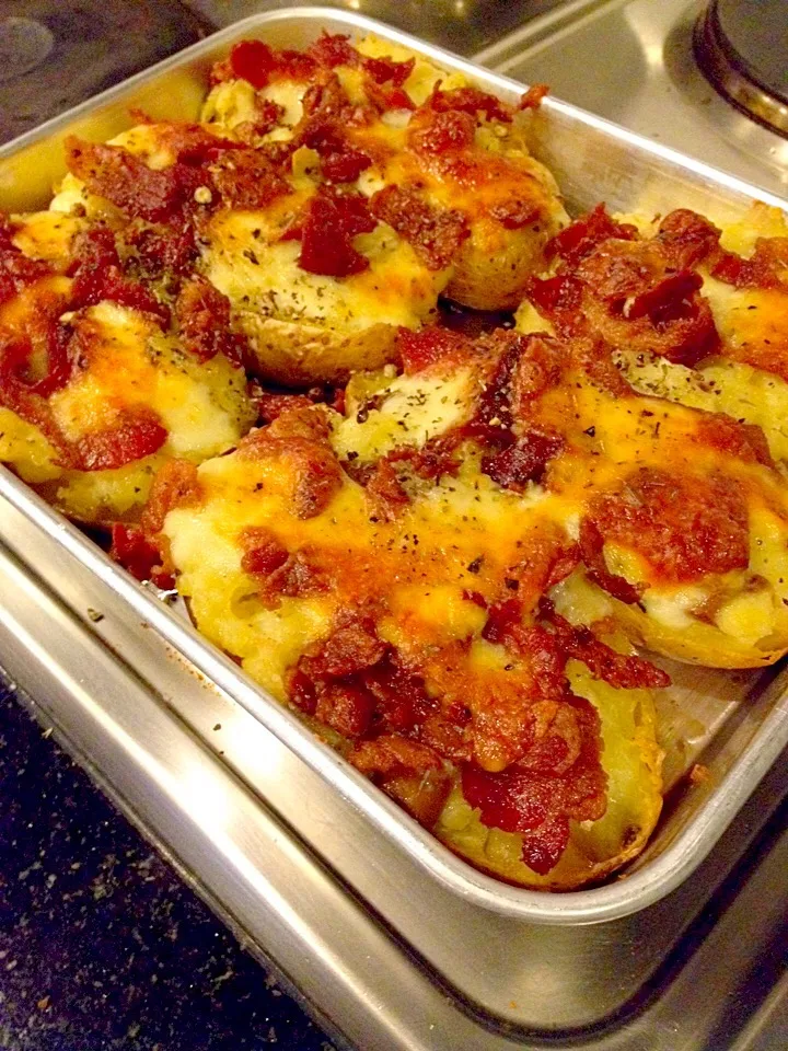 Twice Baked Potatoes with bacon cheese and mushroom|Panuwanさん