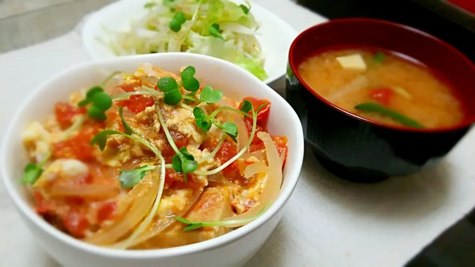 Snapdishの料理写真:高野豆腐のﾄﾏ玉丼～✨|kaz(*･ω･)さん