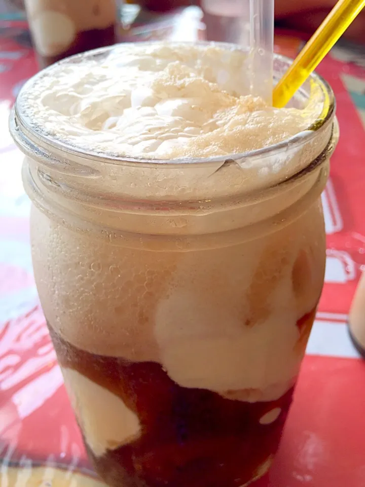 Root beer float|Carol Pohさん