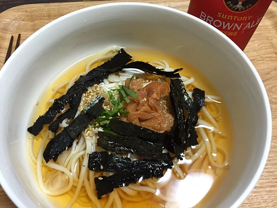 Snapdishの料理写真:梅と大葉と海苔うどん|Nao K. Tさん