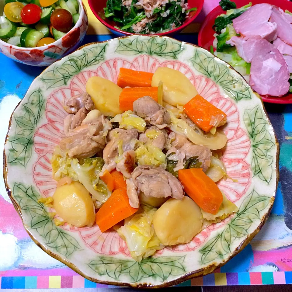 Snapdishの料理写真:鶏肉と春野菜の煮物|りん蔵さん