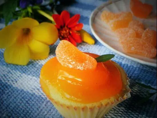 orange cup cakes|josi guerreroさん