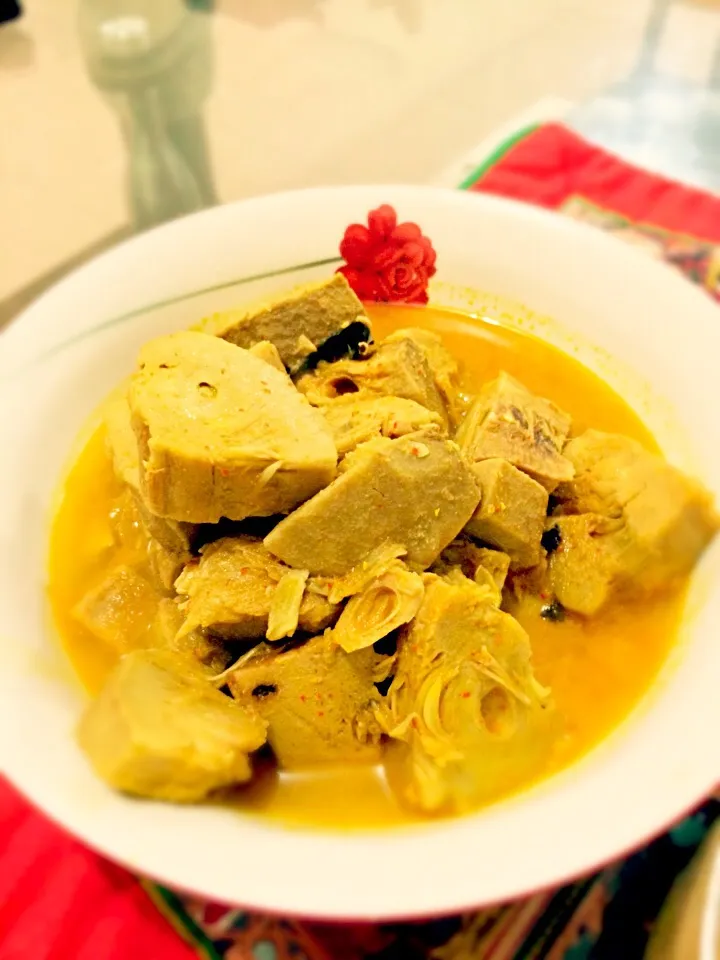 Snapdishの料理写真:Jack fruit skin curry|wu lan lieさん